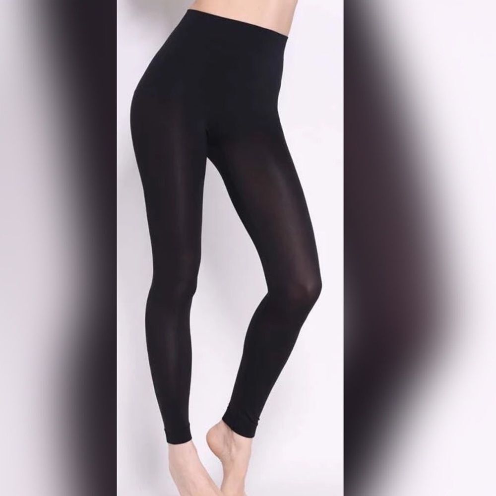 Black Stretchy Non See Through Leggings. - Picture 3 of 3